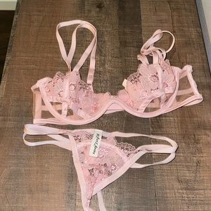 For love and lemons set